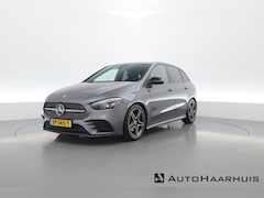 Mercedes-Benz B-klasse - 180 Business Solution AMG Automaat. | Navi | Cruise | Camera | CarPlay | PDC V+A | Trekhaa