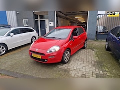 Fiat Punto Evo - 0.9 TwinAir Street Dealer Onderhouden