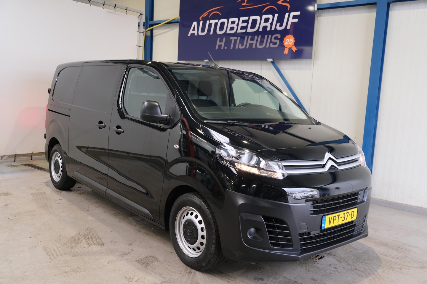 Citroën Jumpy - 2.0 BlueHDI 145 M Club - N.A.P. Airco, Cruise, Trekhaak. - AutoWereld.nl