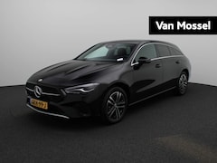 Mercedes-Benz CLA-klasse Shooting Brake - 250 e Star Edition | HALF LEDER INTERIEUR | ACHTERUITRIJCAMERA | WIDESCREEN NAVIGATIE | PA