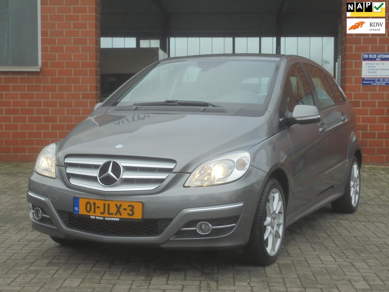 Mercedes-Benz B-klasse - 170 BlueEFFICIENCY Business Class 170 BlueEFFICIENCY Business Class, Airco, Navi, Cruise control, PDC, Trekhaak - AutoWereld.nl