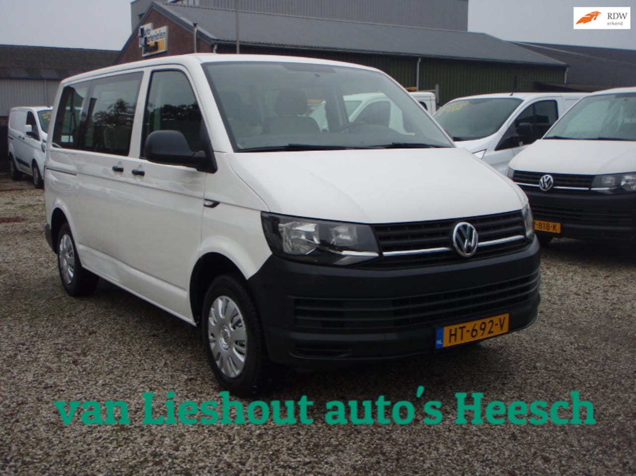 Volkswagen Transporter Kombi - 2.0 TDI 9 persoons personenbus L1 bj 16 geen bpm - AutoWereld.nl