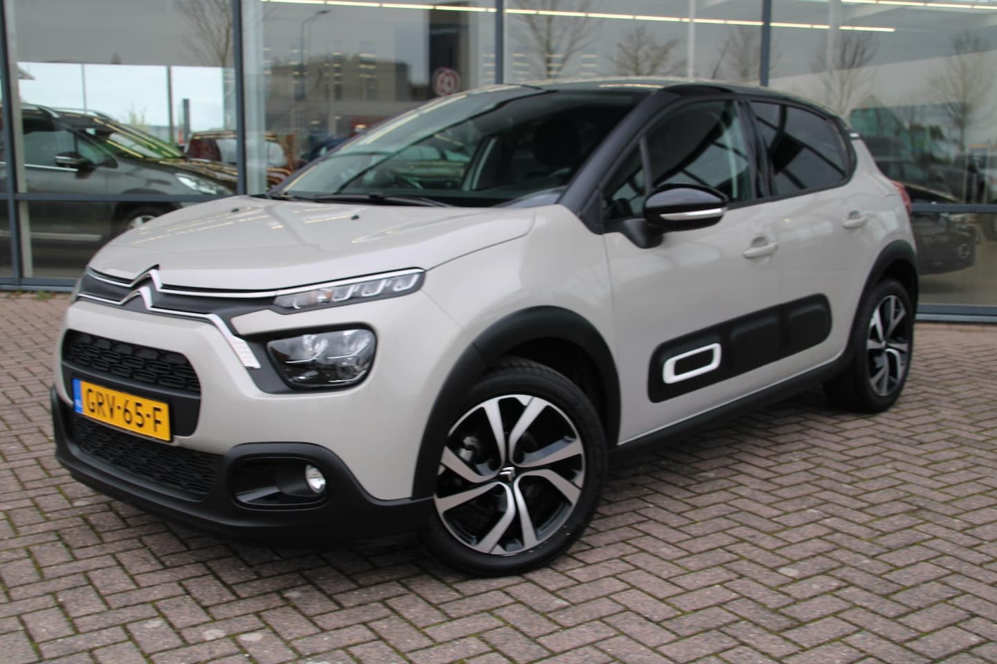 Citroën C3 - 1.2 PureTech Feel Edition Airco Carplay BJ 20-12-2023 Nwstaat! - AutoWereld.nl