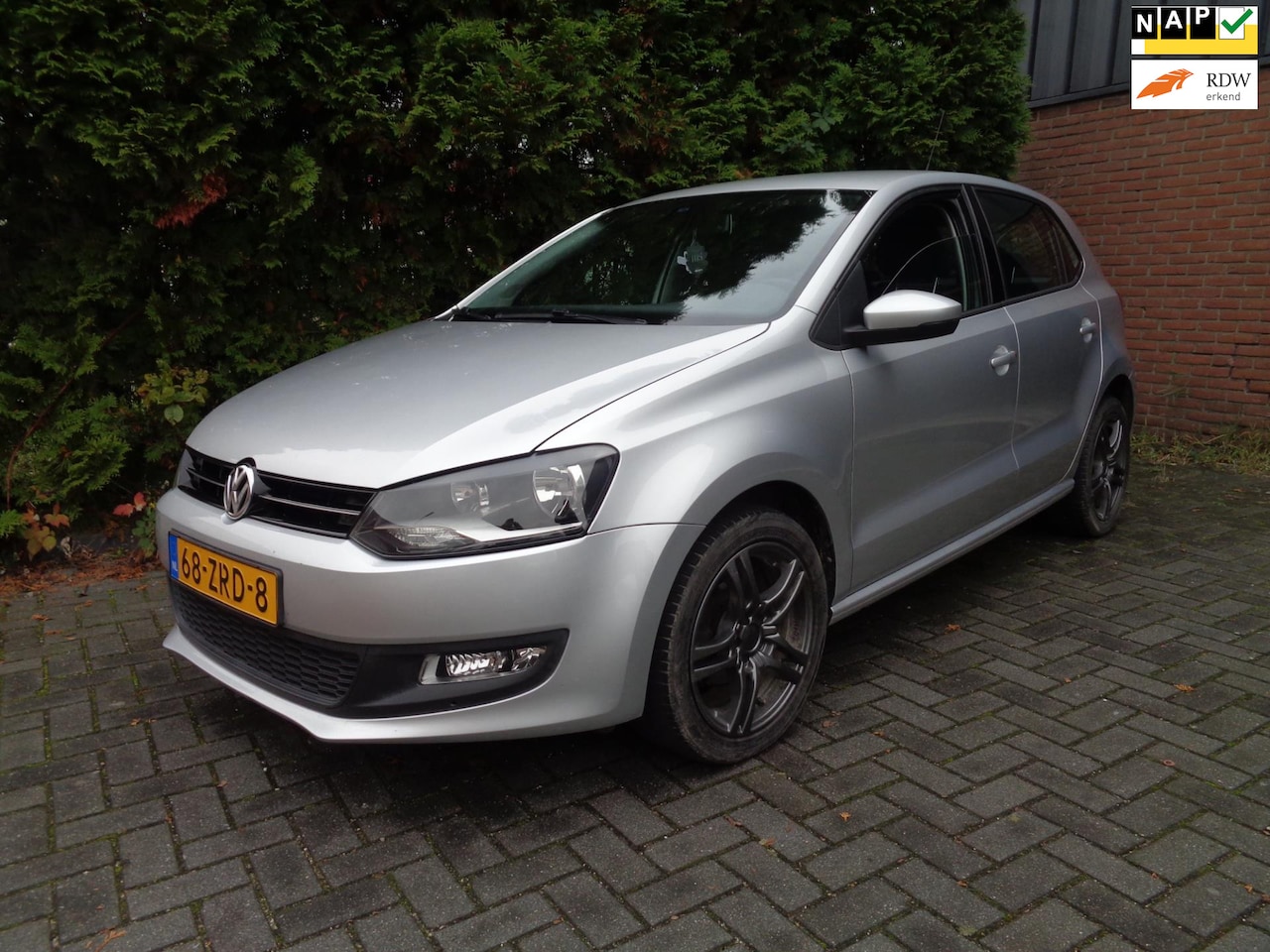 Volkswagen Polo - 1.2 TSI BlueMotion Comfort Edition 1.2 TSI BlueMotion Comfort Edition,Navi,Airco,Cruise control - AutoWereld.nl