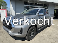 Toyota HiLux - 2.4 D-4D Double Cab Professional Nieuw 2 persoons