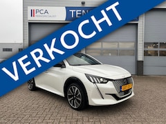 Peugeot e-208 - EV GT 350 50 kWh | Panoramadak | 3 Fase lader | Navigatie | Keyless | Stoelverwarming |