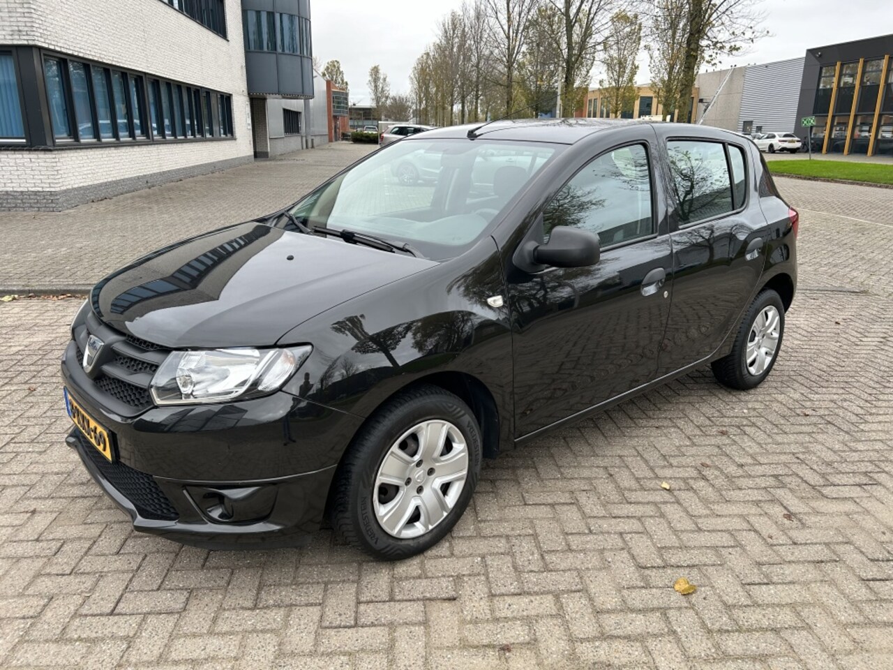 Dacia Sandero - 0.9 TCe Ambiance AIRCO/TREKHAAK/BLUETH/NAP! - AutoWereld.nl