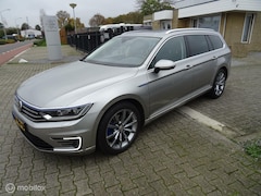 Volkswagen Passat Variant - 1.4 TSI GTE Highline Full Option Dealer onderhouden