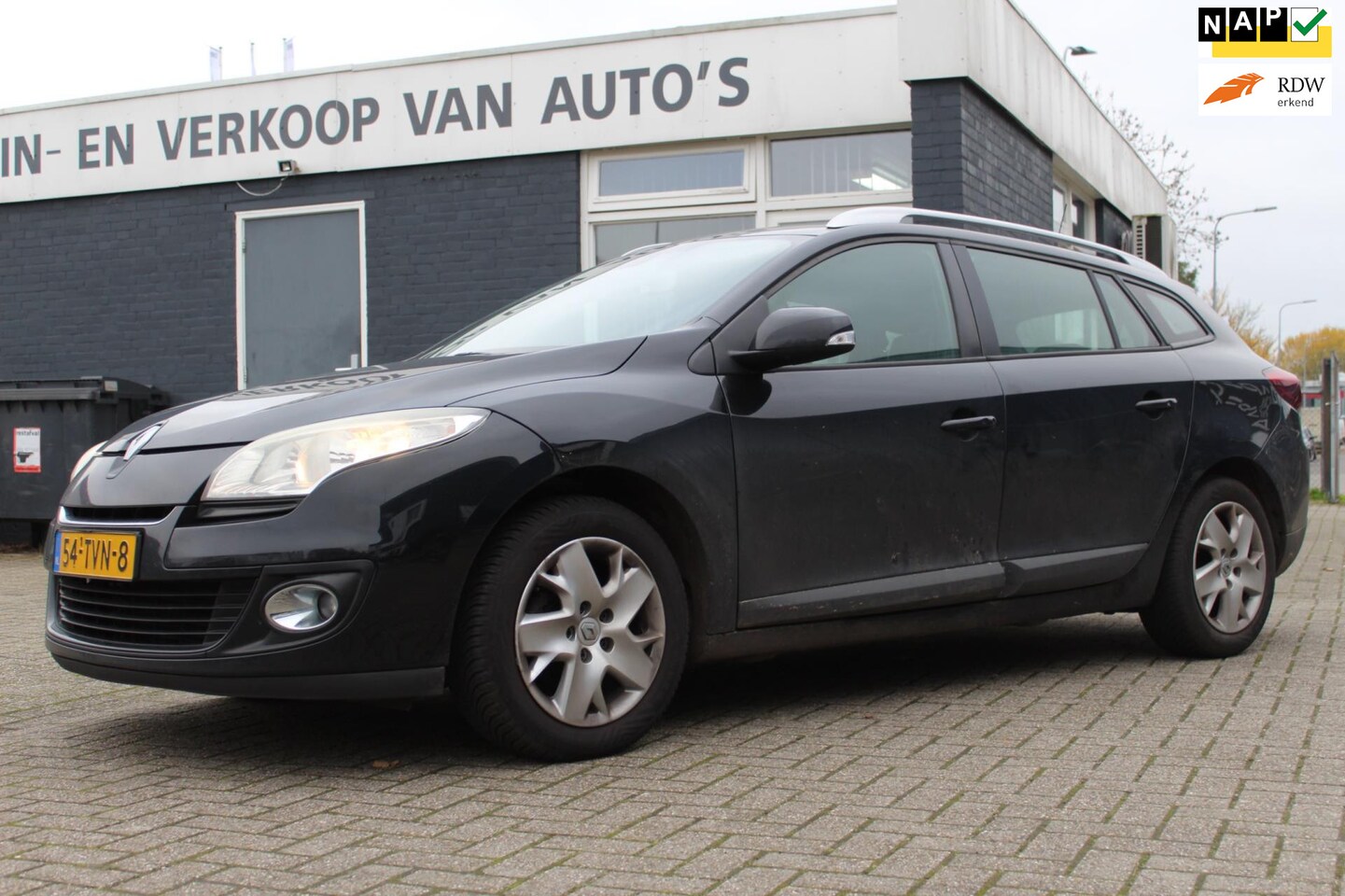 Renault Mégane Estate - 1.5 dCi Expression 110 pk | APK T/M 11-9-2025 | CLIMATE CONTROLE | CRUISE CONTROLE | TREKH - AutoWereld.nl