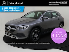 Mercedes-Benz GLA-Klasse - 250 e Luxury Line PARKTRONIC / Trekhaak / High-Performance led