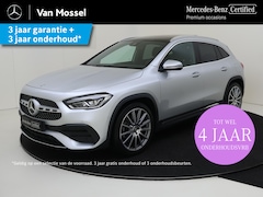 Mercedes-Benz GLA-Klasse - 180 AMG Line / Stoelverwarming / Achteruitrijcamera / Panaroma-schuifdak / Sfeerverlichtin