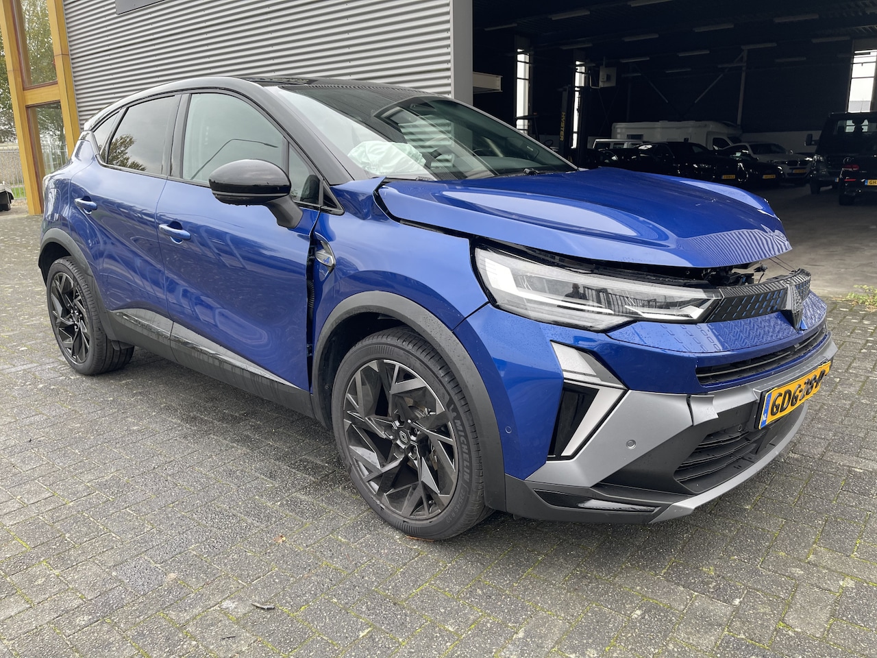 Renault Captur - 1.3 Mild Hybrid 160 esprit Alpine Panorama - AutoWereld.nl