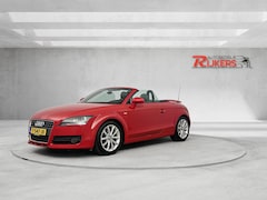 Audi TT Roadster - 2.0 TFSI 200pk, Climate Control, Stoelverwarming, Spoiler achter, Leder/alcantara stoelen,