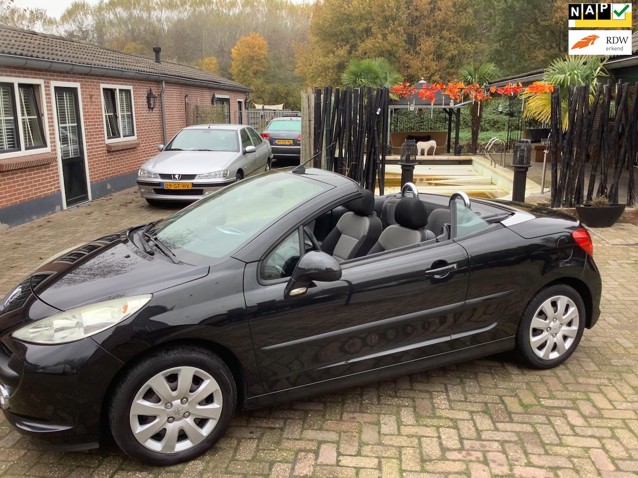 Peugeot 207 CC - 1.6 VTi cabriolet nieuwe apk tot -11-2025 - AutoWereld.nl