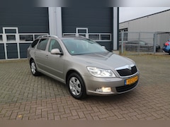 Skoda Octavia Combi - 1.4 TSI Elegance AUTOMAAT