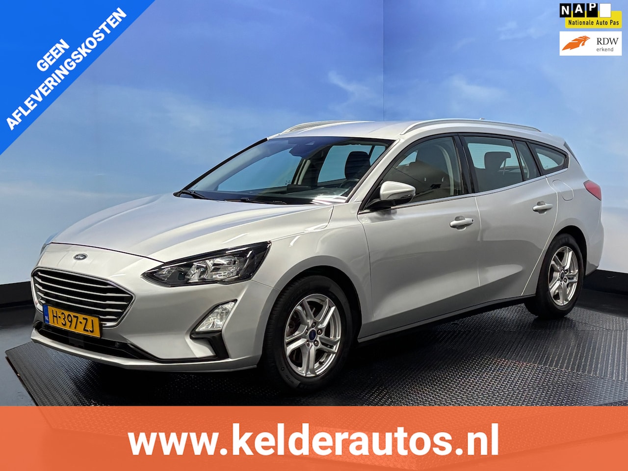 Ford Focus Wagon - 1.0 EcoBoost Trend Edition Business Navi | Airco | Cruise | PDC | Trekhaak - AutoWereld.nl