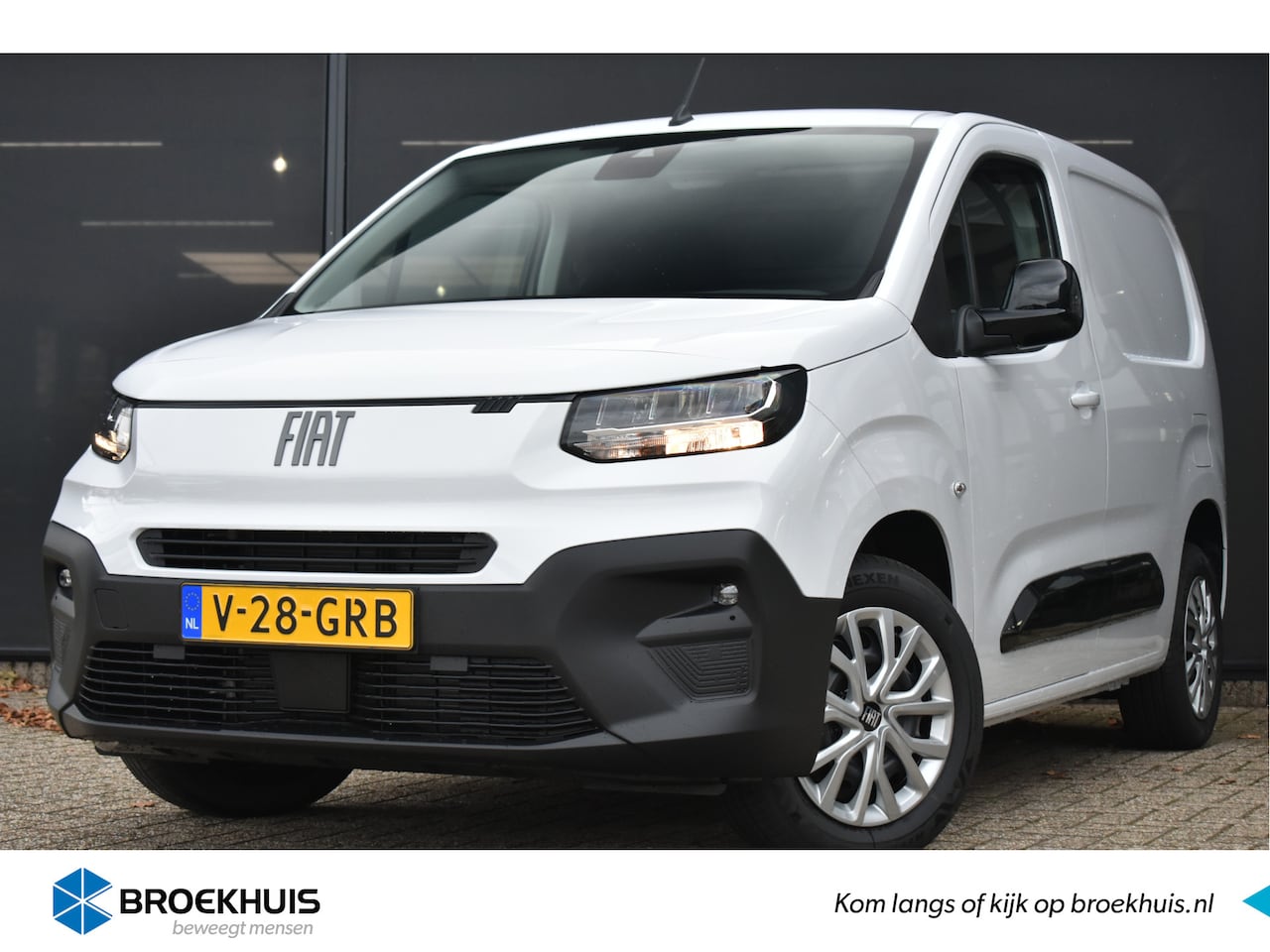 Fiat Doblò - 1.5D 100pk L1 DEMO-DEAL | Parkeersensoren | Laadruimte Betimmering | Draadloos Apple Carpl - AutoWereld.nl