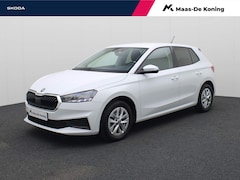 Skoda Fabia - 1.0TSI/95PK Ambition · Navigatie · Parkeersensoren · App connect · Garantie tot januari 20