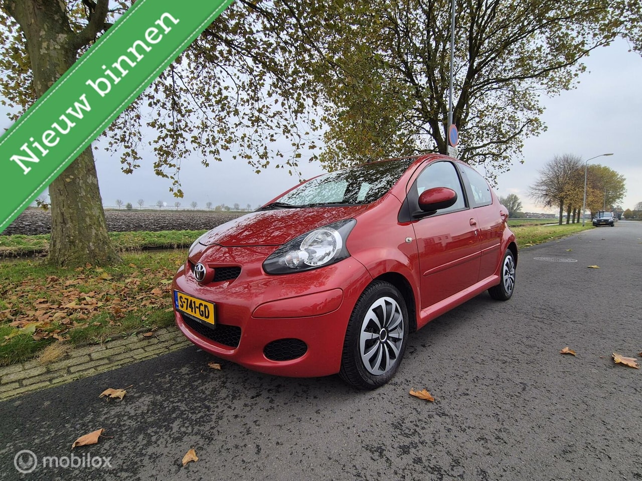 Toyota Aygo - 1.0-12V Aspiration Red 1.0-12V Aspiration Red - AutoWereld.nl