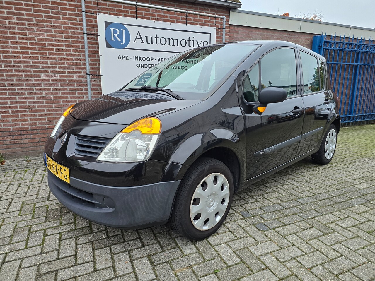 Renault Modus - 1.2-16V Campus 1.2-16V Campus NIEUWE APK. - AutoWereld.nl