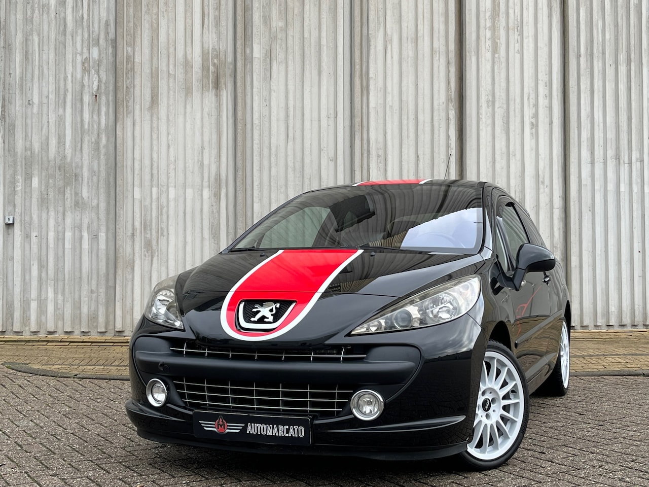 Peugeot 207 - 1.6-16V T Le Mans | 150pk Turbo | Nr. 0488 | Navi | Carplay | Leder/Alcantara | YoungTimer - AutoWereld.nl