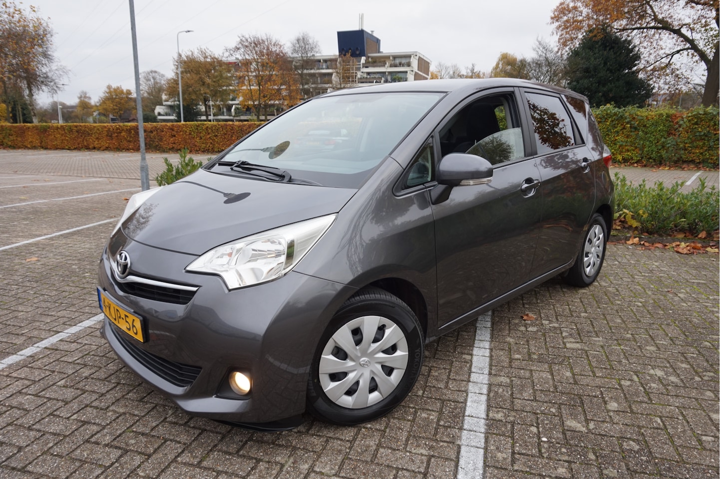 Toyota Verso S - 1.3 VVT-i Aspiration Automaat - AutoWereld.nl