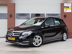 Mercedes-Benz B-klasse - 180 Business Solution Plus Upgrade Edition 24.514km NAP - Dealeronderhouden - 1e eigenaar