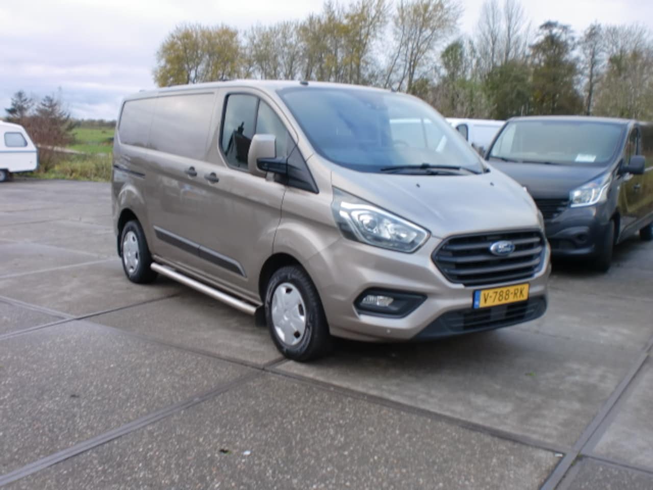 Ford Transit Custom - 2.0 TDCi 130PK L1H1 EURO 6 BJ2018 KM179 NAP - AutoWereld.nl