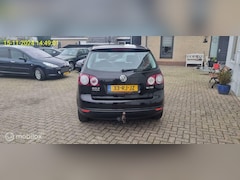 Volkswagen Golf - 1.6 FSI Trendline airco cv el ramen trekhaak