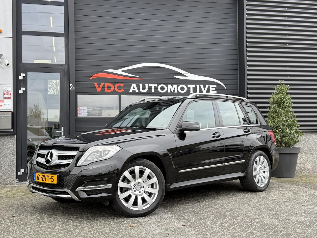 Mercedes-Benz GLK-klasse - 200 CDI Pano | Memory | Keyless | LED ILS | Navi | Cruisecontrol | Origineel Nederlands - AutoWereld.nl