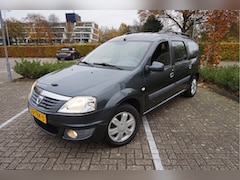 Dacia Logan MCV - 1.6-16V Lauréate 7 persoons, trekhaak