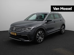 Volkswagen Tiguan - 1.5 TSI R-Line Business+ | Automaat | Apple Carplay | Climatronic | Parkeersensoren | Digi