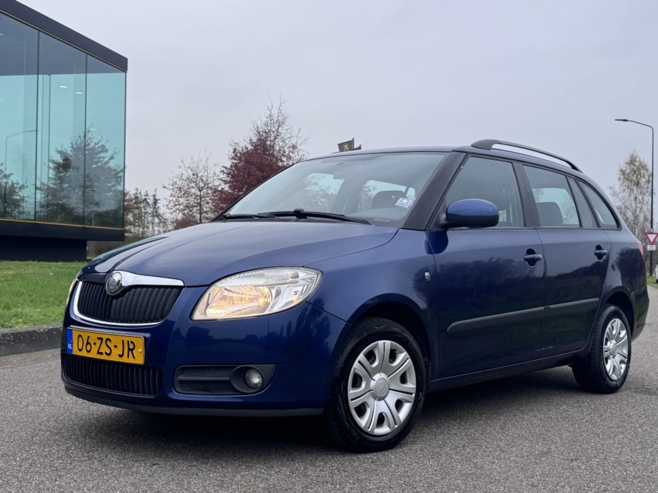 Skoda Fabia Combi - 1.4-16V Ambiente Airco 1e eigenaar - AutoWereld.nl