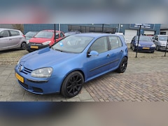 Volkswagen Golf - 1.4 Trendline