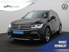 Volkswagen Tiguan - 1.4 TSI eHybrid 245PK DSG R-Line Business+ | LED | Camera | Trekhaak | ACC | Park Assist |