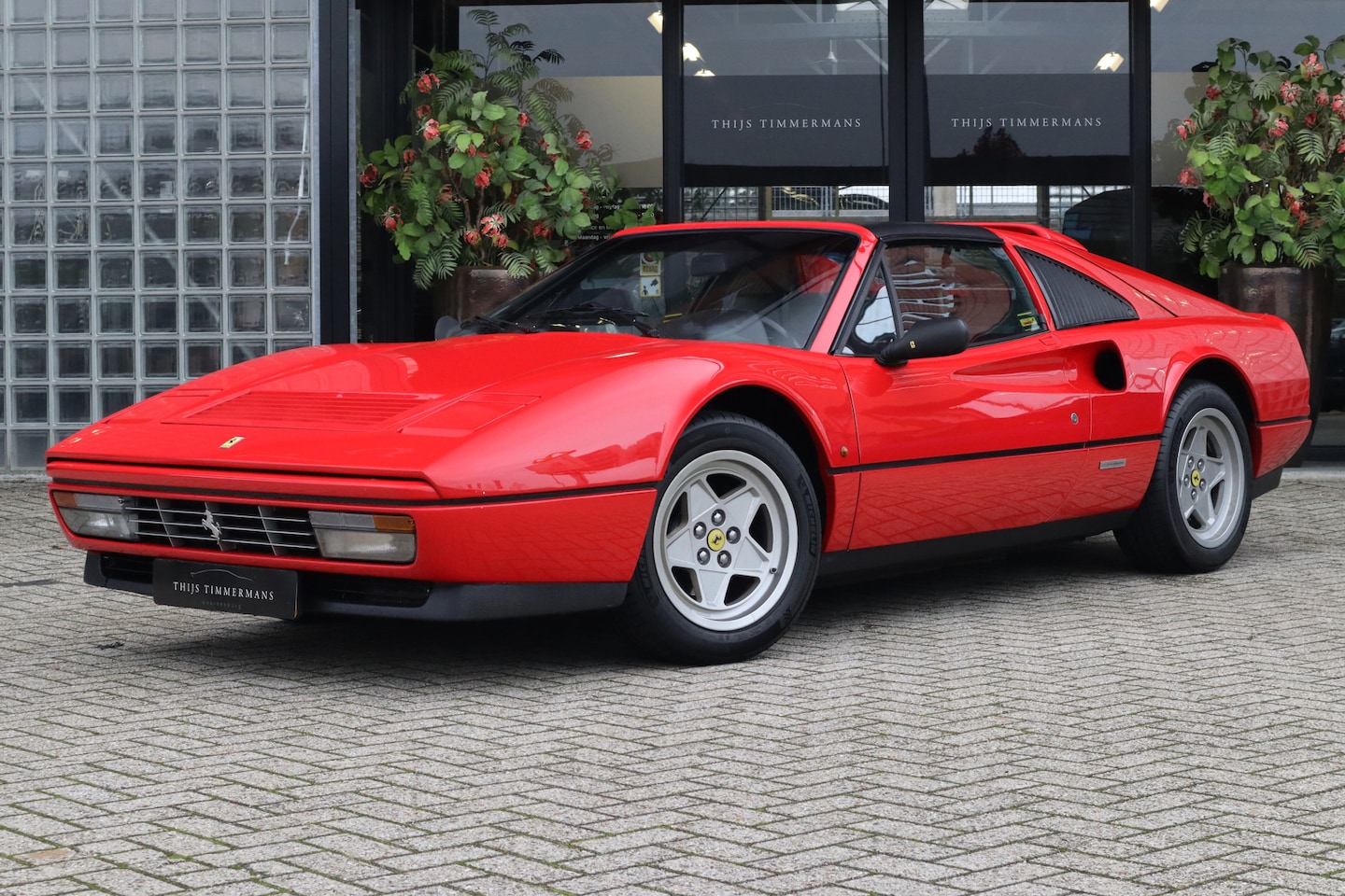 Ferrari 328 - GTS | Rosso Corsa - AutoWereld.nl