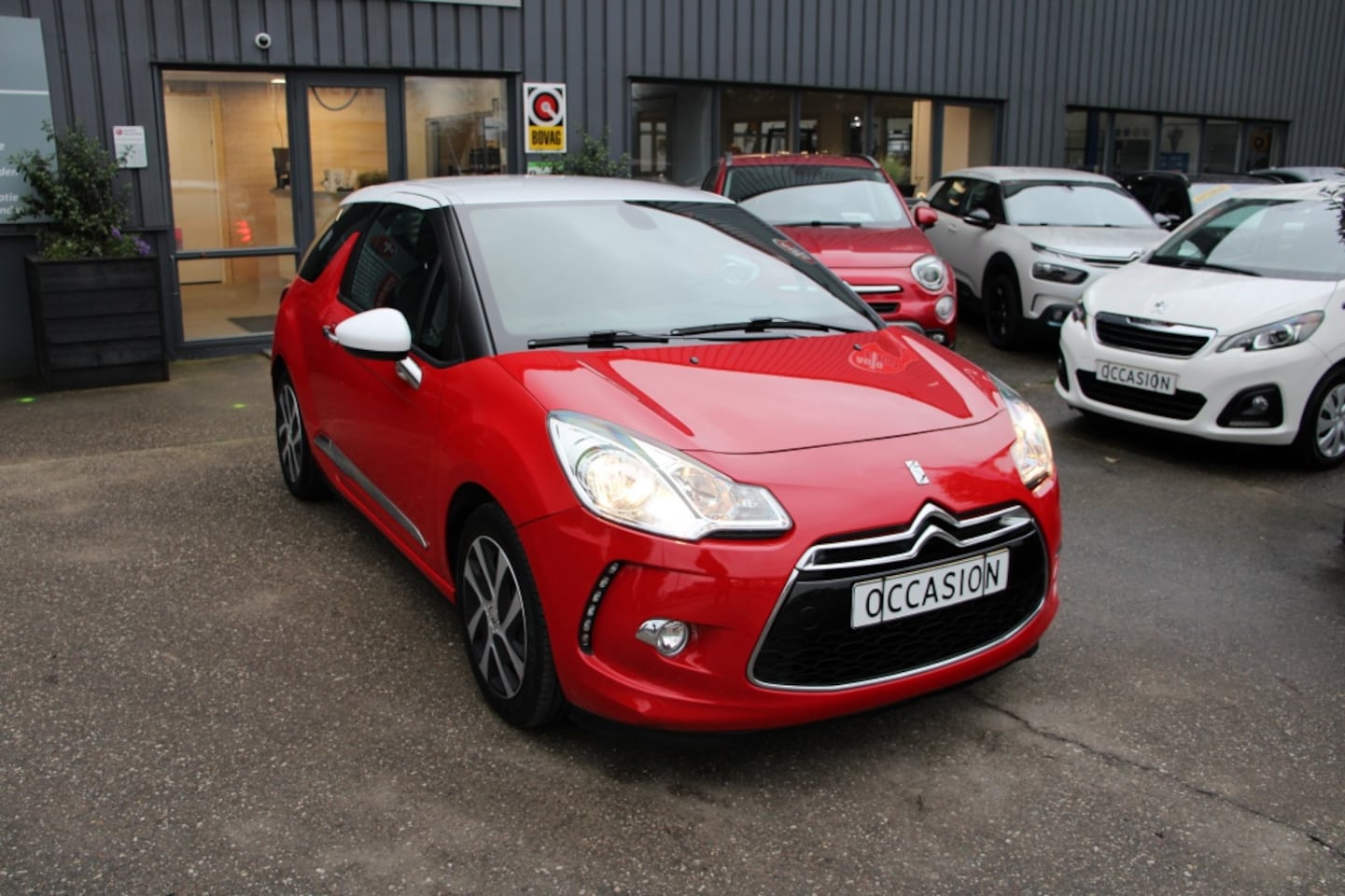 Citroën DS3 - 1.2 VTi Chic / nwe distributie - AutoWereld.nl