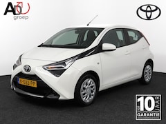 Toyota Aygo - 1.0 VVT-i x-play | Apple Carplay/Android Auto | Airco | Parkeercamera |