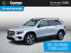 Mercedes-Benz GLB - 200 | Panoramadak | Trekhaak | Premium Pakket | Nightpakket | MULTIBEAM LED koplampen | Ap