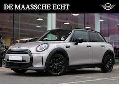 MINI Cooper - Hatchback Classic Automaat / Achteruitrijcamera / Sportstoelen / LED / Stoelverwarming / C