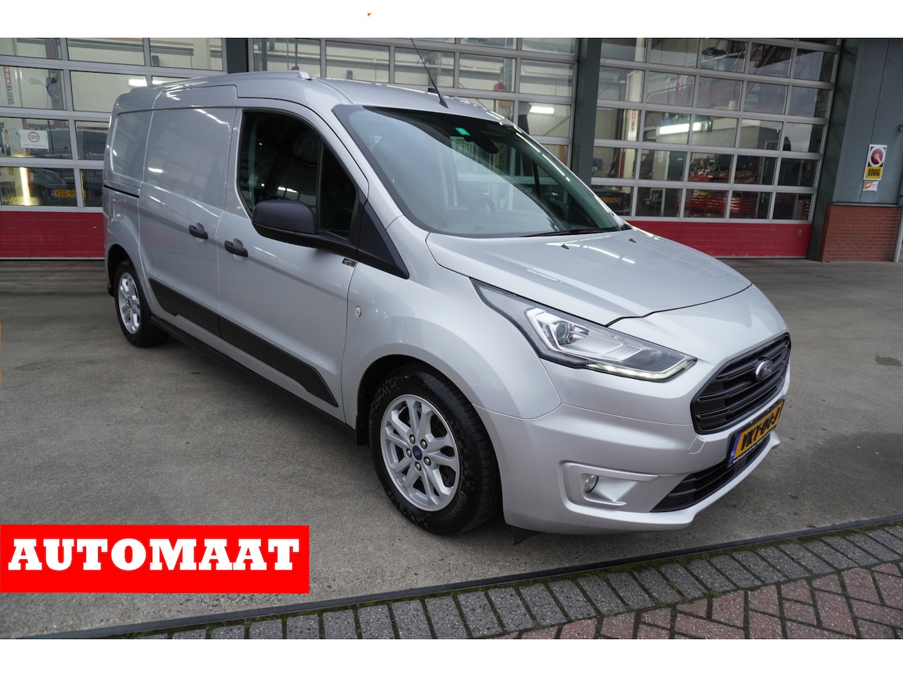 Ford Transit Connect - EcoBlue L2 120PK Trend Automaat Schuifdeur links en rechts nr.V062 | Airco | Cruise | Navi - AutoWereld.nl