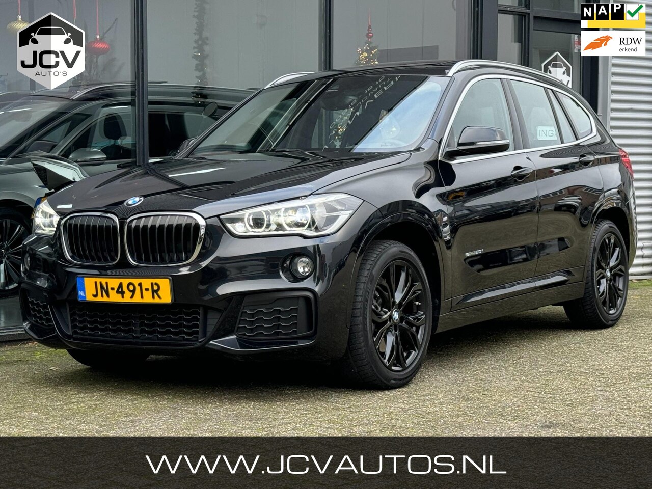 BMW X1 - SDrive20i Centennial High Executive M-Sport/PANO/LEER - AutoWereld.nl