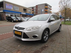 Ford Focus - 1.0 EcoBoost 100pk Edition Dealer onderh