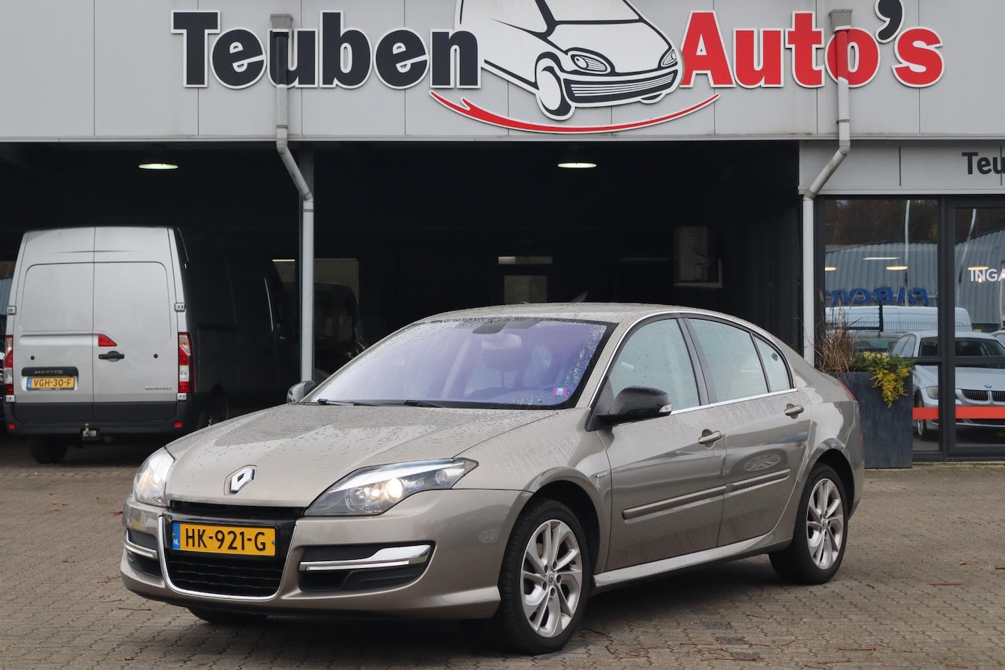 Renault Laguna - 1.5 dCi Limited Navigatie, Climate control, Cruise control, Trekaak, - AutoWereld.nl