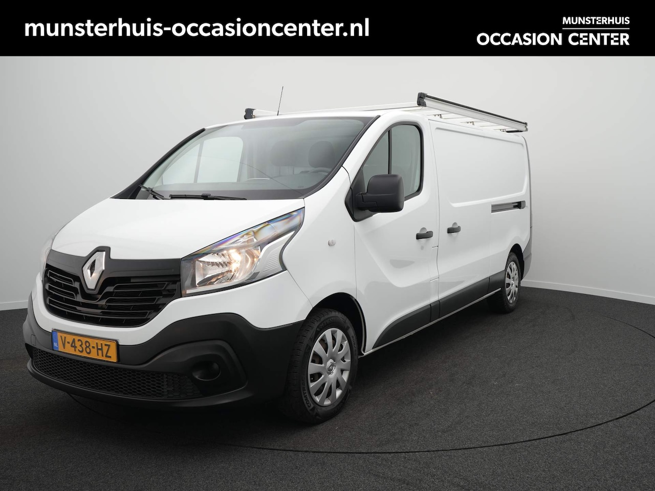 Renault Trafic - 1.6 dCi T29 L2H1 Comfort - Trekhaak - Imperiaal - All Seasonbanden - AutoWereld.nl