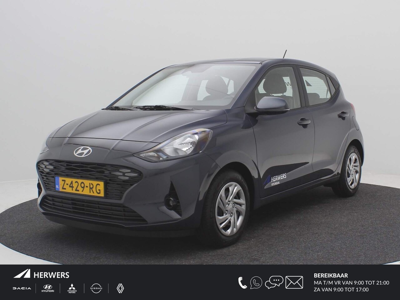 Hyundai i10 - 1.0 Comfort Smart / € 2.000,- Voordeel / € 19.890,- Rijklaar / Direct Leverbaar / Navigati - AutoWereld.nl