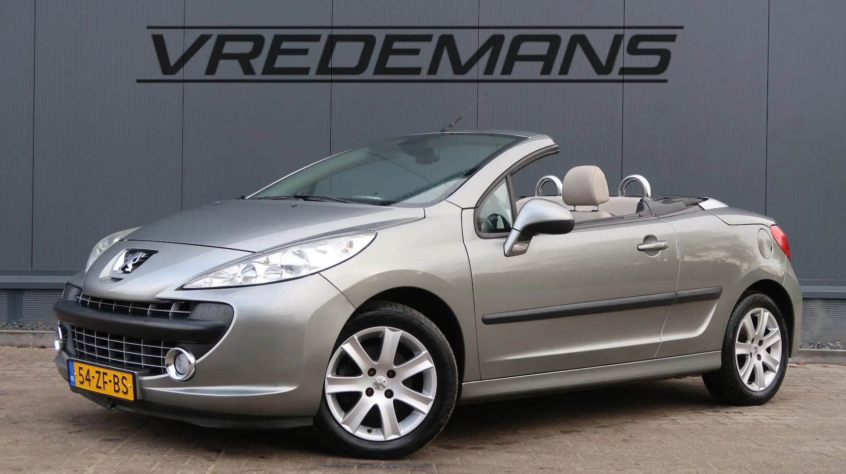 Peugeot 207 CC - 1.6 VTi LEES TEKST - AutoWereld.nl