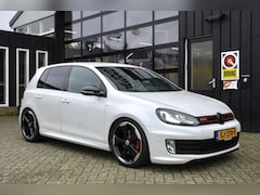 Volkswagen Golf - 2.0 GTI Edition 35 | DSG | 235PK | Leer | Parelmoer | Navi | Xenon