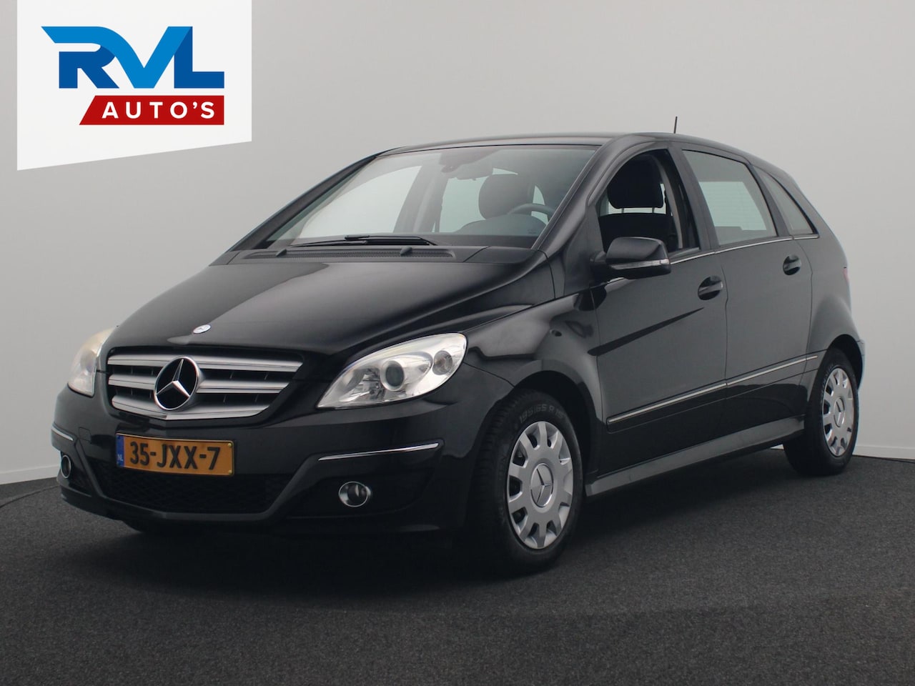 Mercedes-Benz B-klasse - 180 * Origineel Nederlands * Trekhaak Airco Cruise control Parkeersensoren - AutoWereld.nl