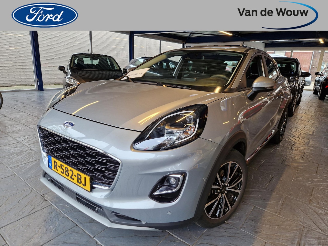 Ford Puma - 1.0 EcoBoost Titanium-X Automaat Ad.Cruise - Trekhaak - AutoWereld.nl